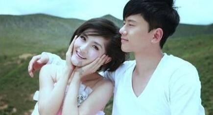 别摸鱼啦伙计们！动动小手指填个问卷吧→狠狠戳我 可获得年货节30元代金券呦，爱你们