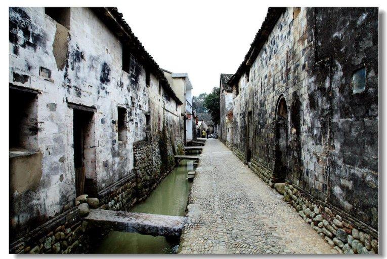 逃离狂热地带